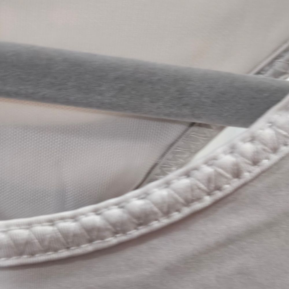 NWOT Fabletics Dove White Sports Bra 4X - Picture 2 of 6